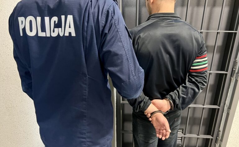 Ukradli ponad 200 zdrapek...teraz grozi im 5 lat więzienia. Fot. KP Policji w Pile